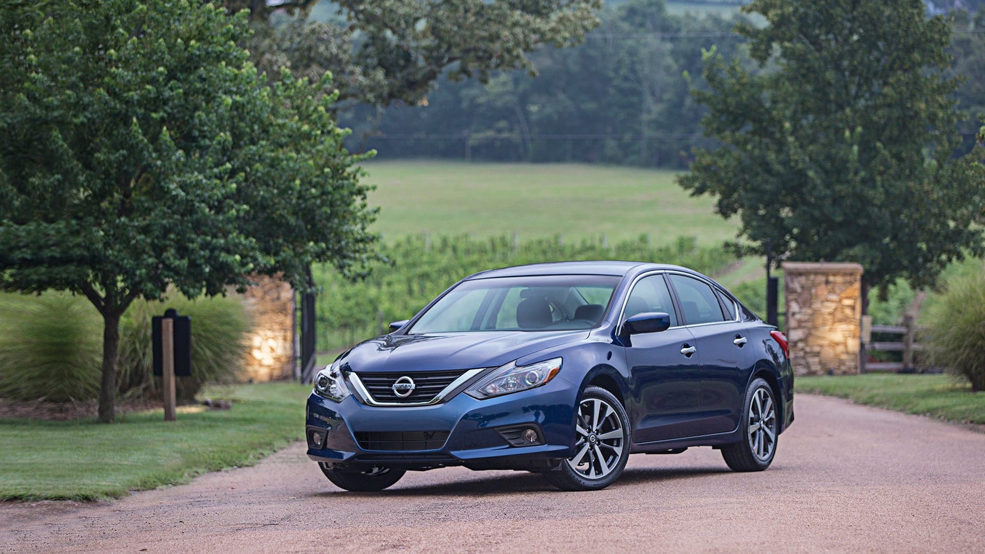 The Nissan Altima Will Make You Disappear