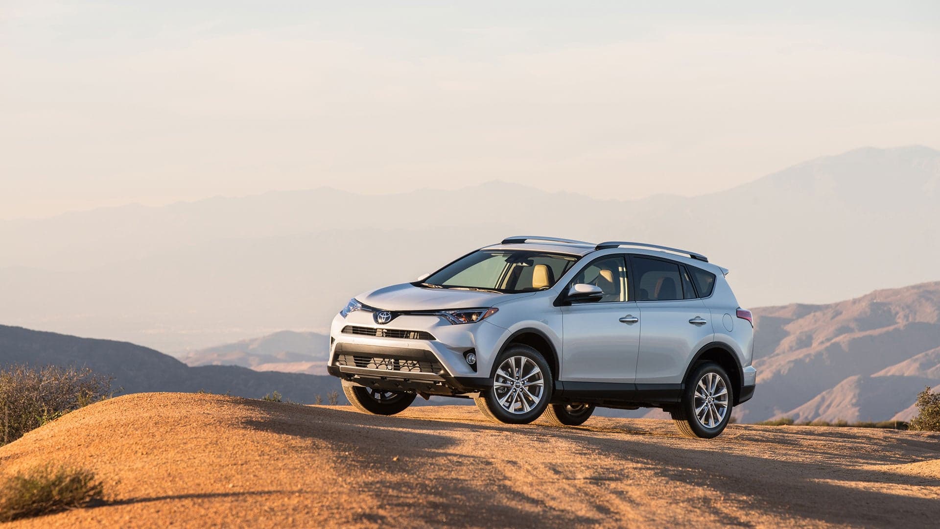 The 2016 Toyota RAV4 Actually Deserves Its Popularity