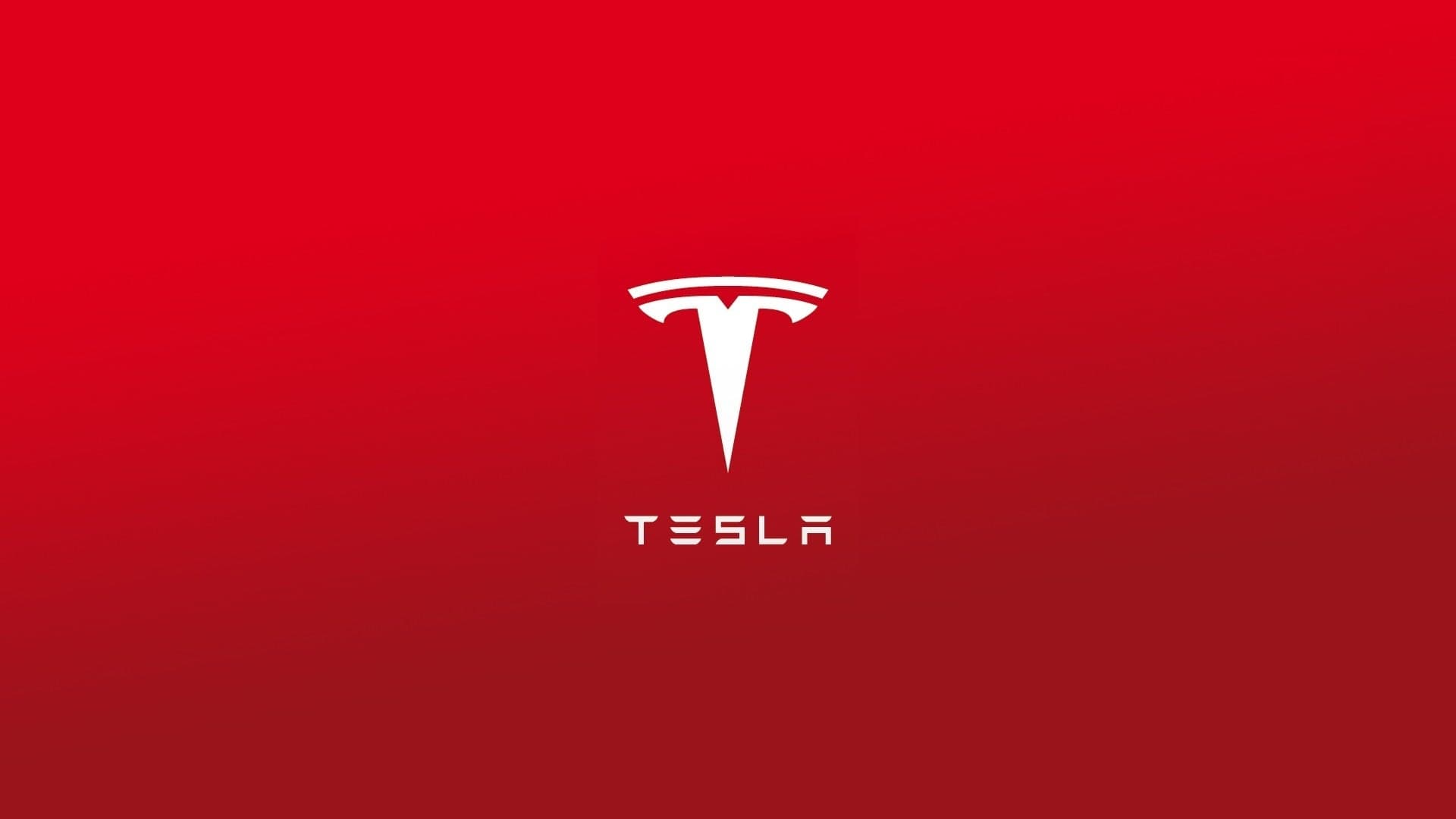 Tesla to Start Charging Idling Fees for Superchargers