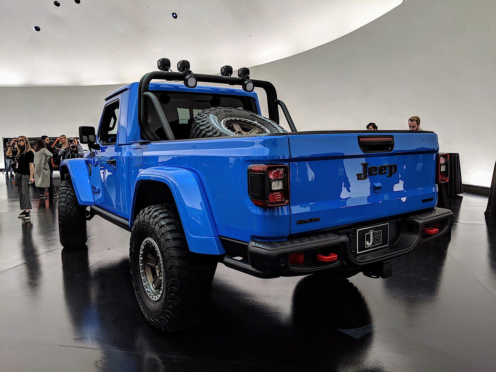 A Two-Door Jeep Gladiator Pickup Truck Won't Be Happening Anytime Soon