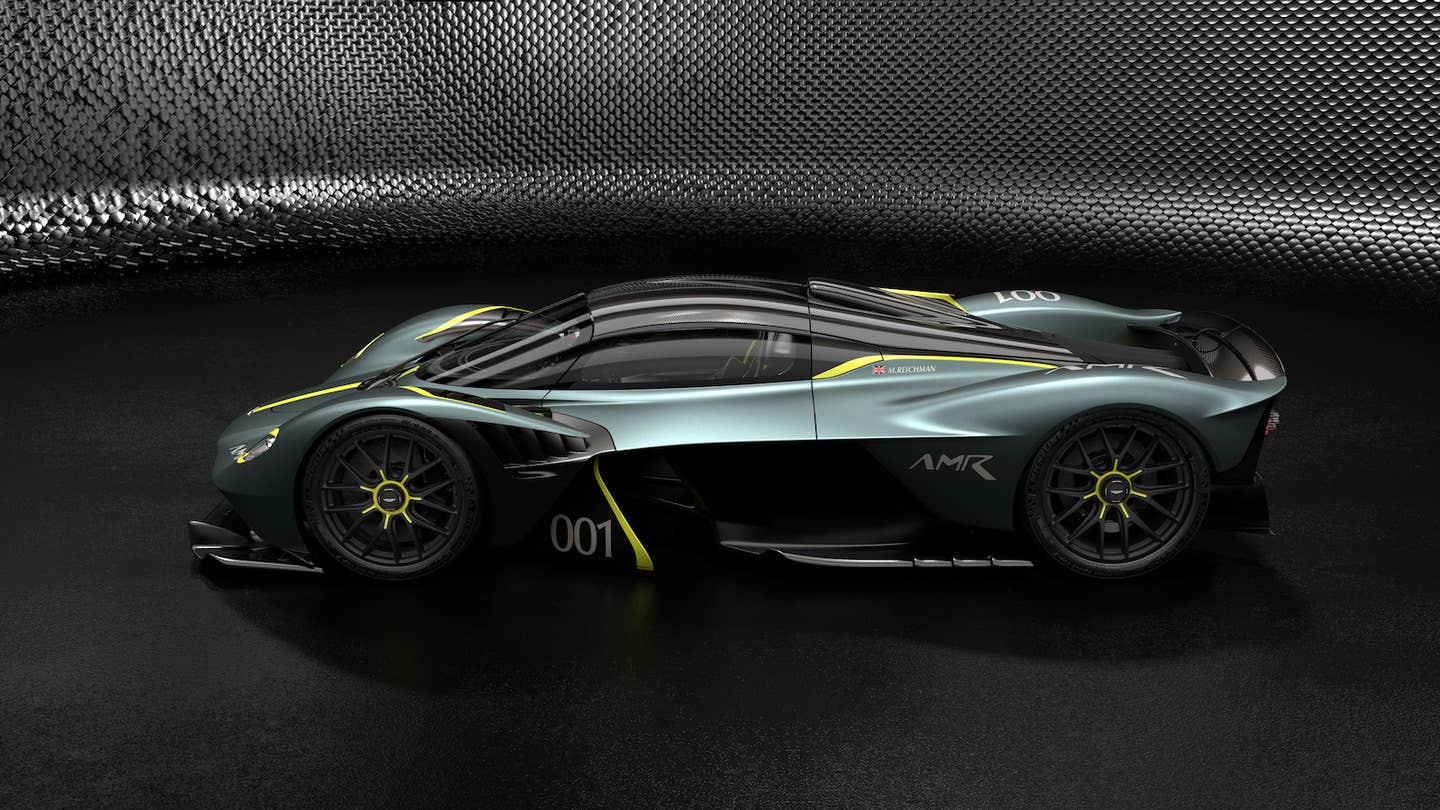 message-editor%2F1560622242803-aston_martin_valkyrie_with_amr_track_performance_pack__stirling_green_and_lime_livery_3-jpg.jpg