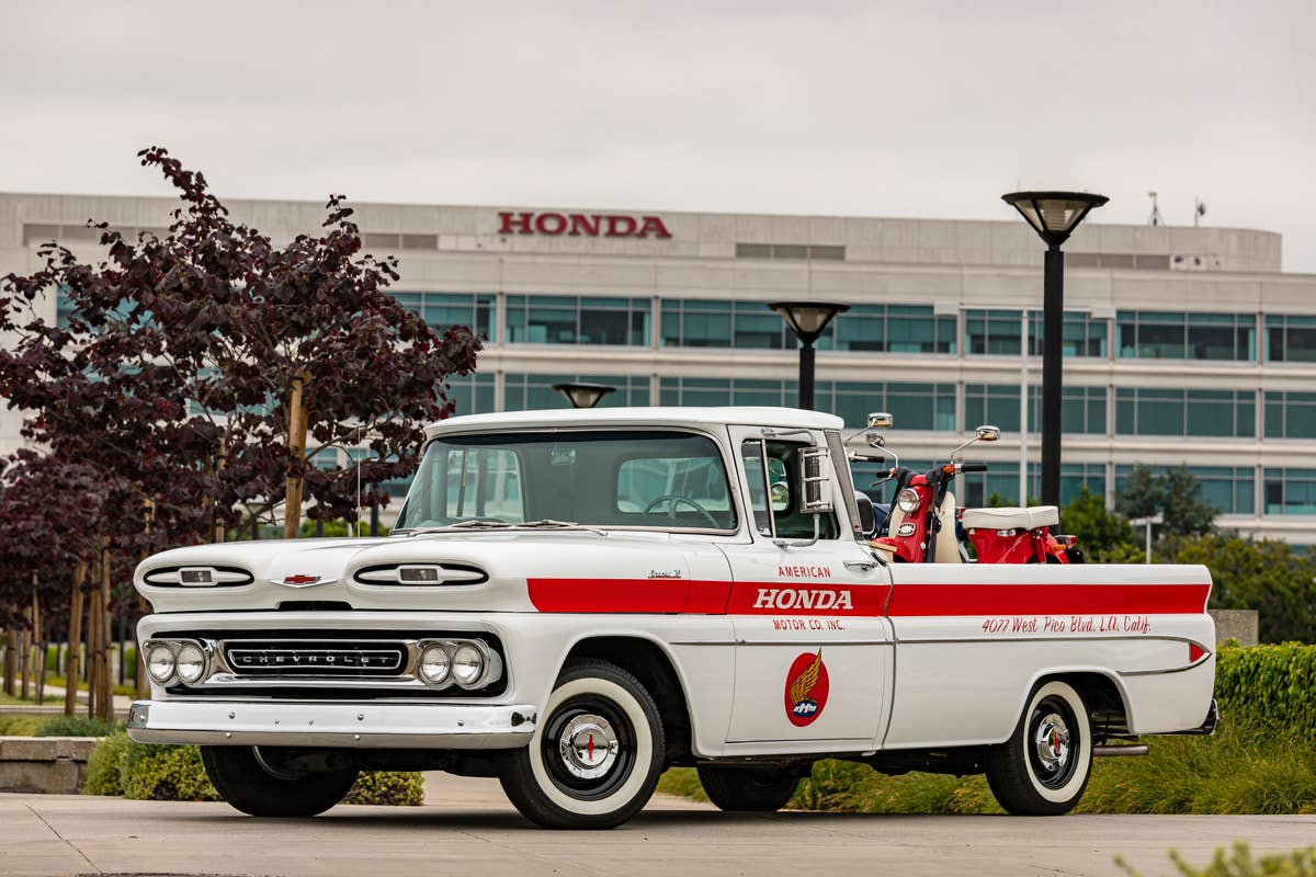 message-editor%2F1560890607128-06_american_honda_60th_anniversary_chevy_delivery_truck.jpg