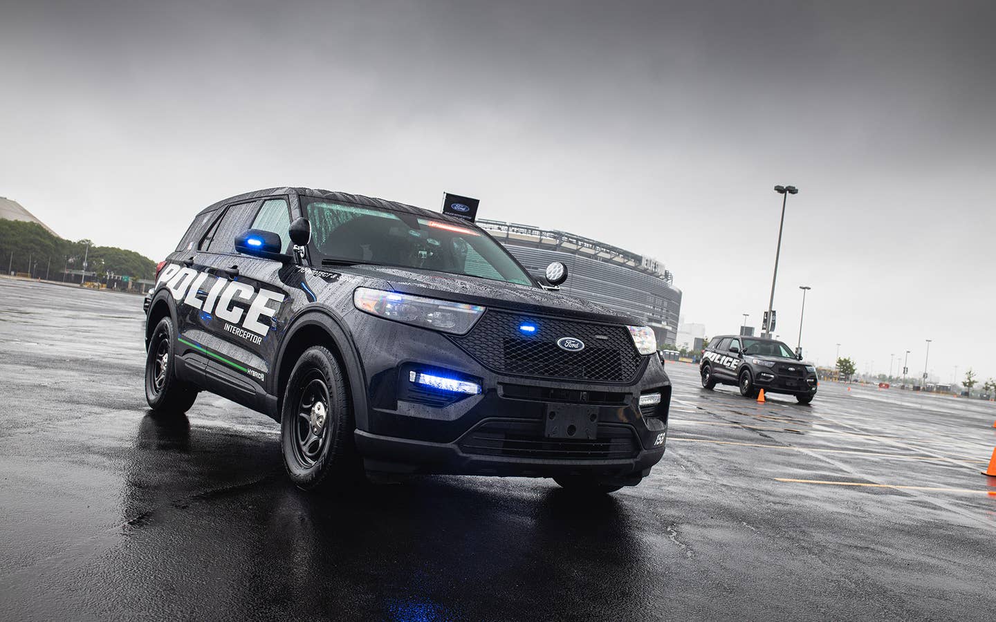 2022 ford explorer police interceptor