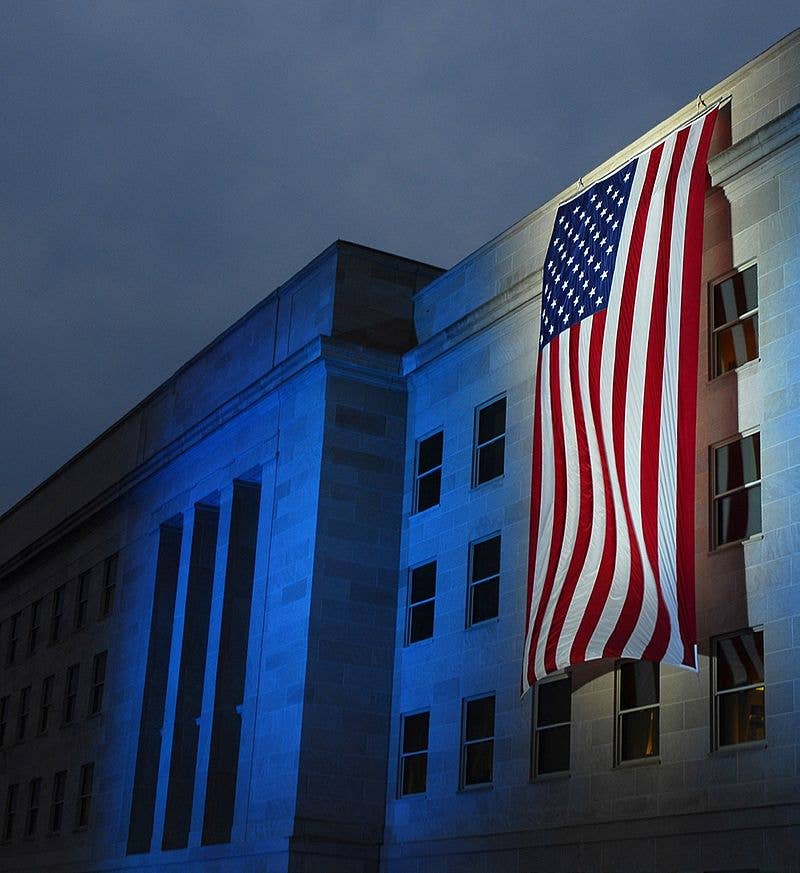message-editor%2F1563809126726-800px-big_flag_hung_on_the_pentagon_on_the_2015_anniversay_of_the_9-11_attack....jpg