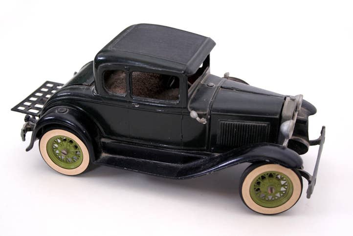 A toy Model T.