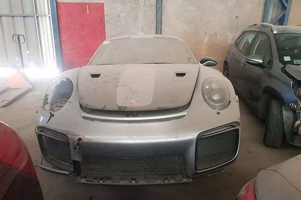 Abandoned Porsche 911 GT2 RS in Chile