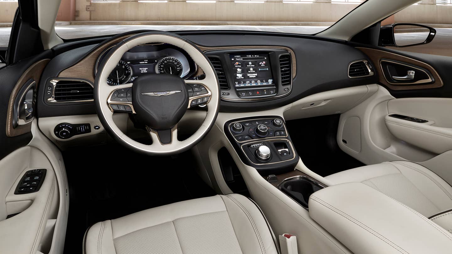 Chrysler 200 Interior