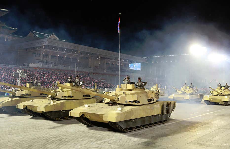 Virkelig igennem Bryde igennem We Take A Closer Look At North Korea's New Prototype Main Battle Tank