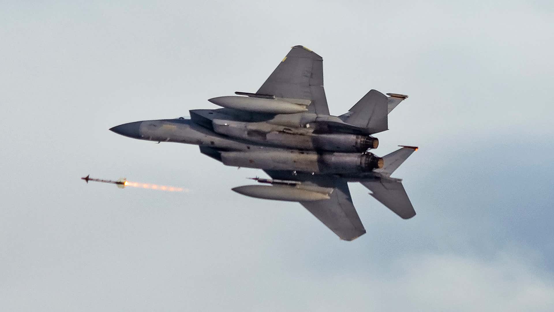 U.S. Air Force • F-15C Eagle • Live Missile Fire • Atlantic Ocean