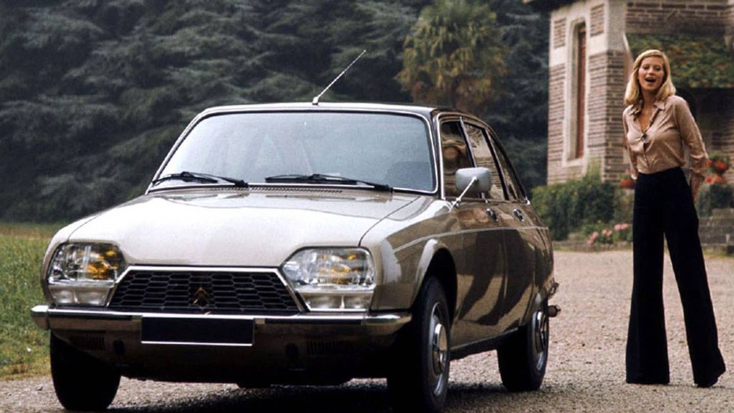 Citroen's Birotor in its natural state—stationary. 
