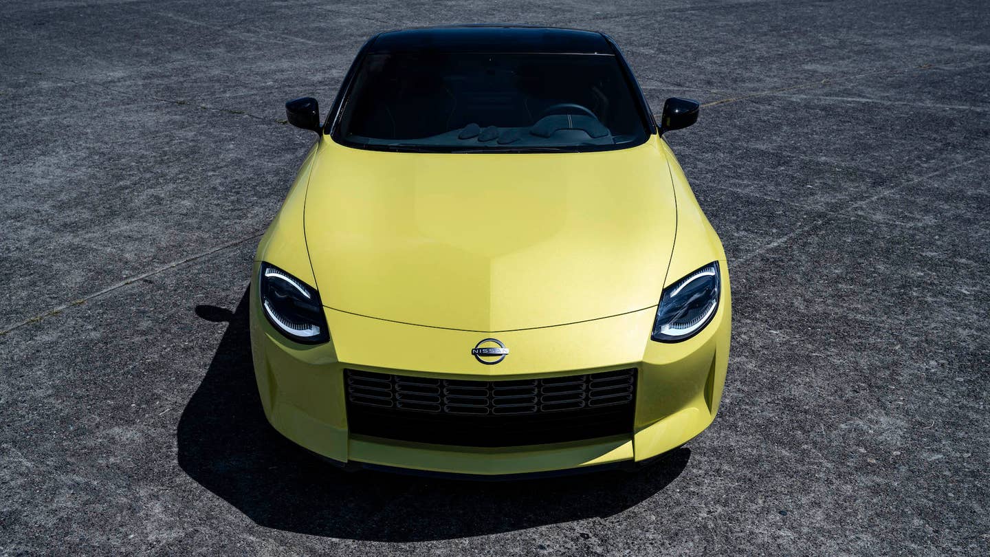message-editor%2F1610645838295-nissan_z_proto_exterior_front_2-source.jpg