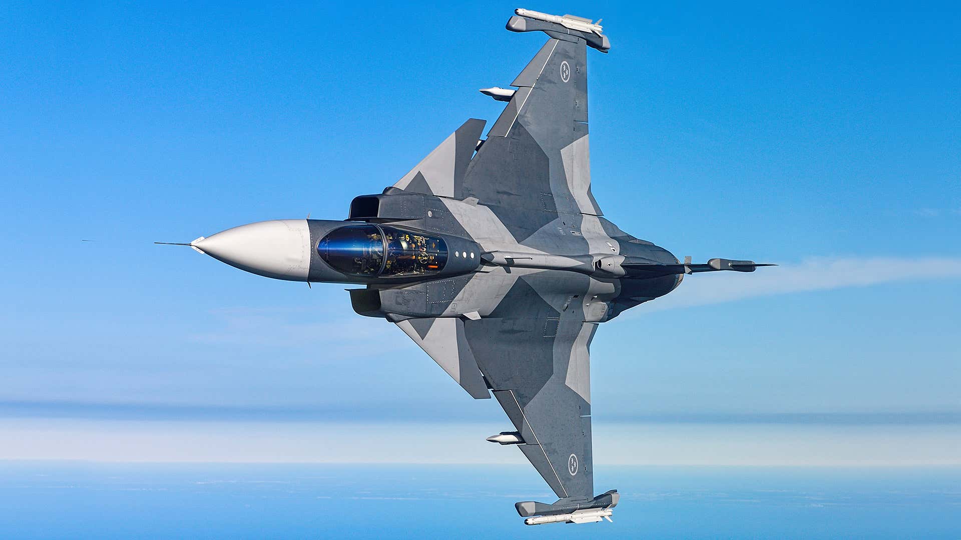Sweden S Bigger Badder Gripen Fighter Packs A Lot Of Punch In An Incredibly Efficient Package