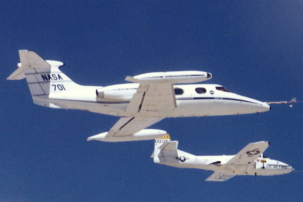 message-editor%2F1613077600789-nasa_701_learjet_23_chase_aircraft.jpg