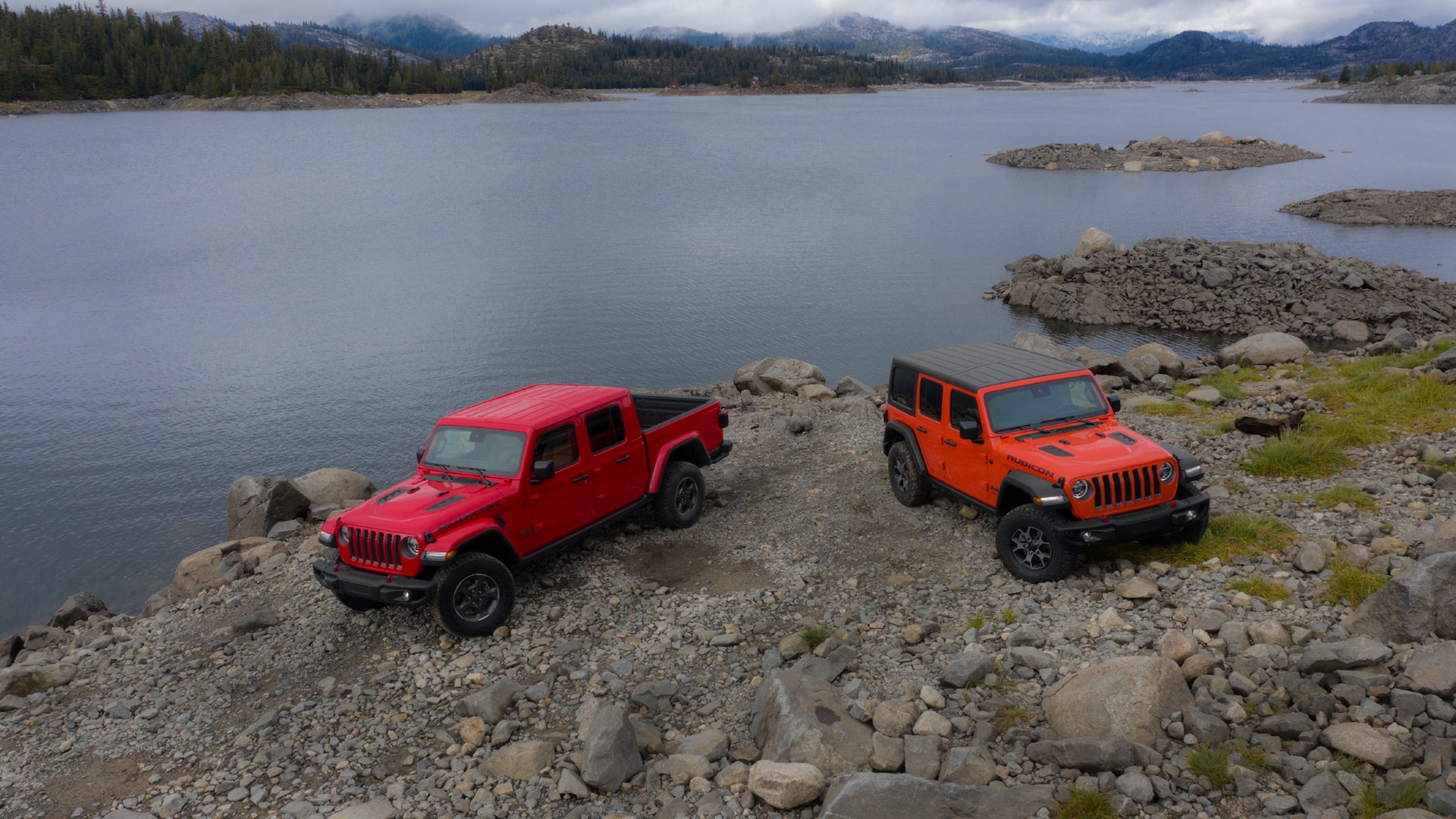 How To Remove The Doors from a Jeep Wrangler and Gladiator: The Ultimate  Guide