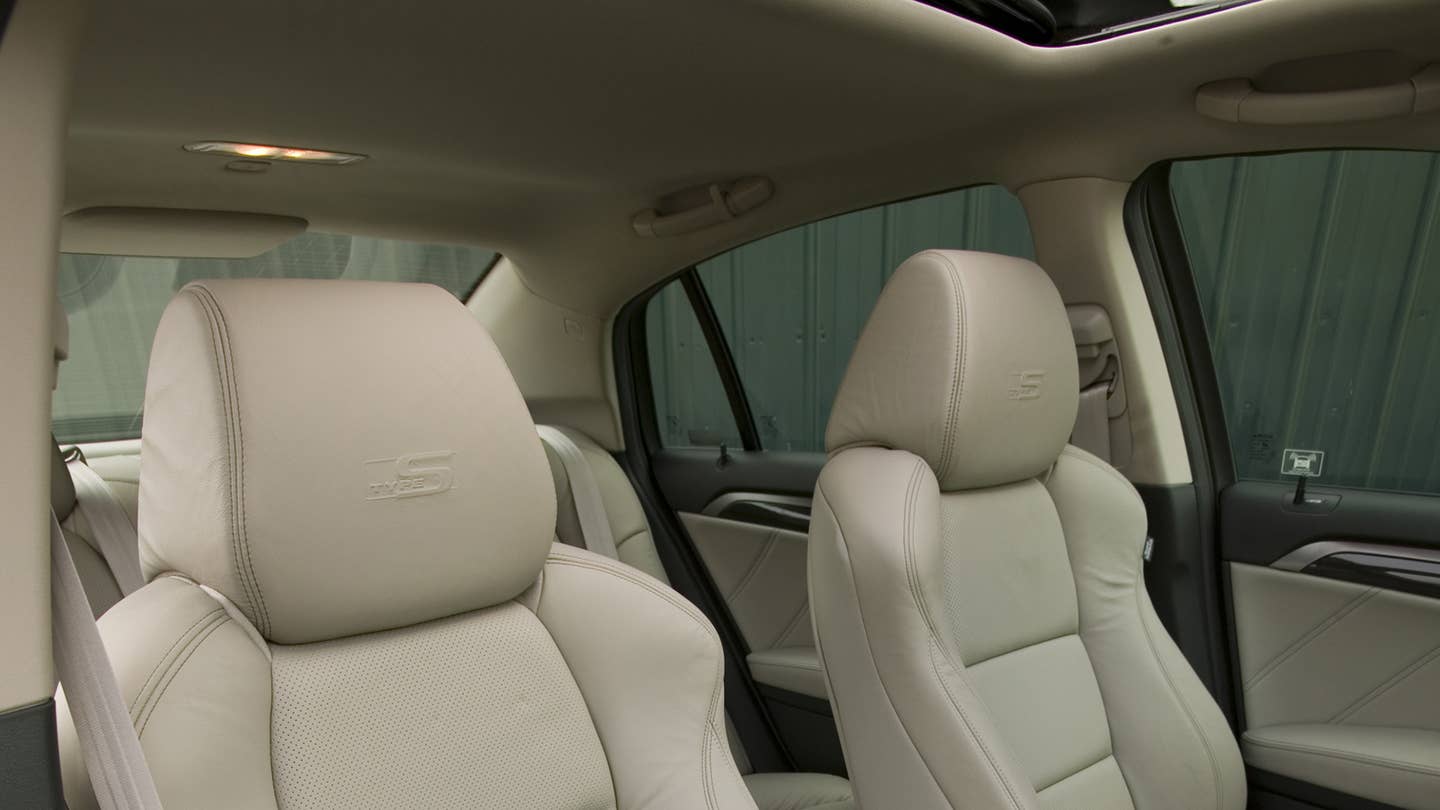 Embossed Type S headrests in the 2007-2008 Acura TL Type S