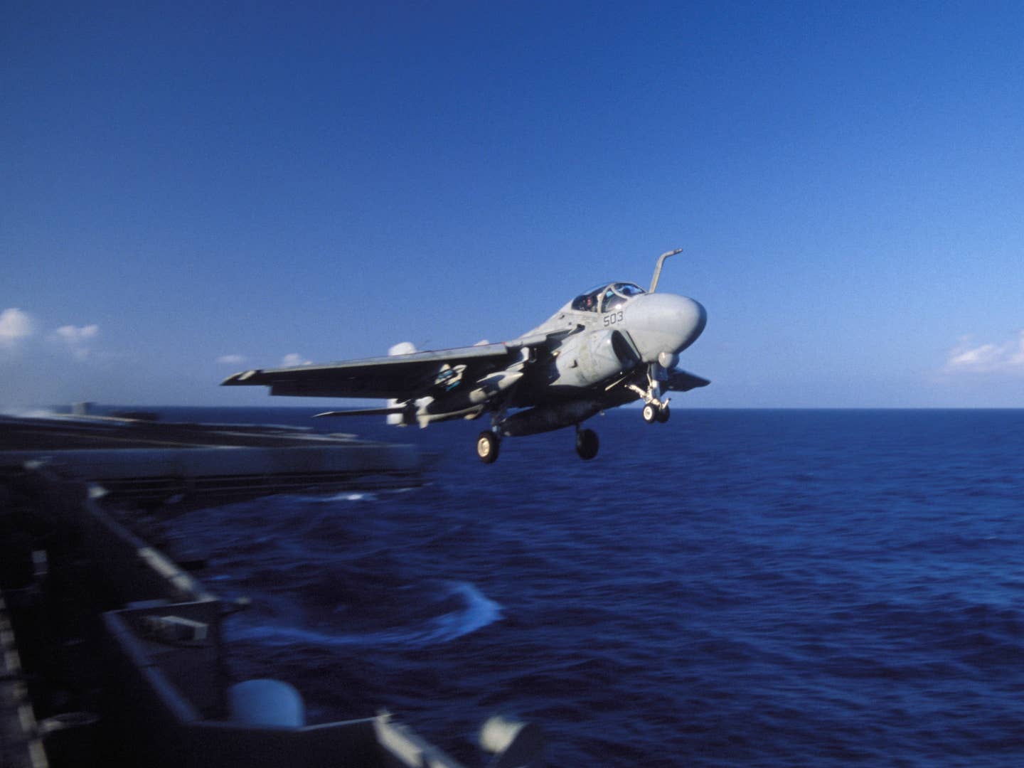 message-editor%2F1622842367649-a-6e_of_va-115_is_launched_from_uss_independence_cv-62_in_1995.jpg