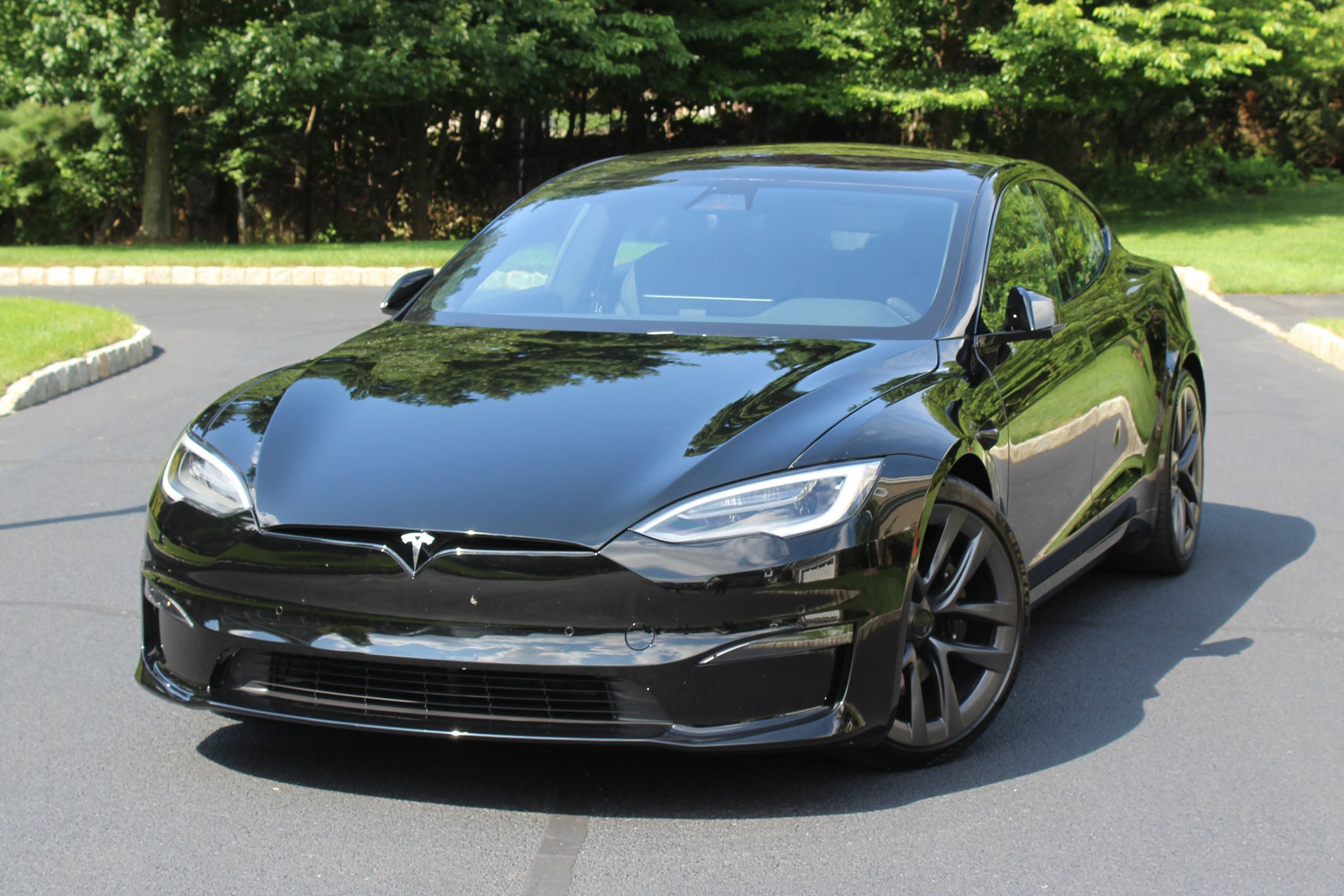 2022 Tesla Model S Plaid Review: A New 1,020-HP Chapter in American Luxury