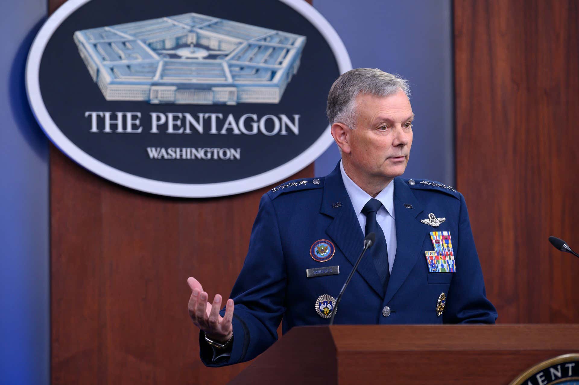  Glen VanHerck, chefe do Comando Norte dos EUA que conduz os testes com inteligência artificial | Foto: Department of Defense/Brittany A. Chase