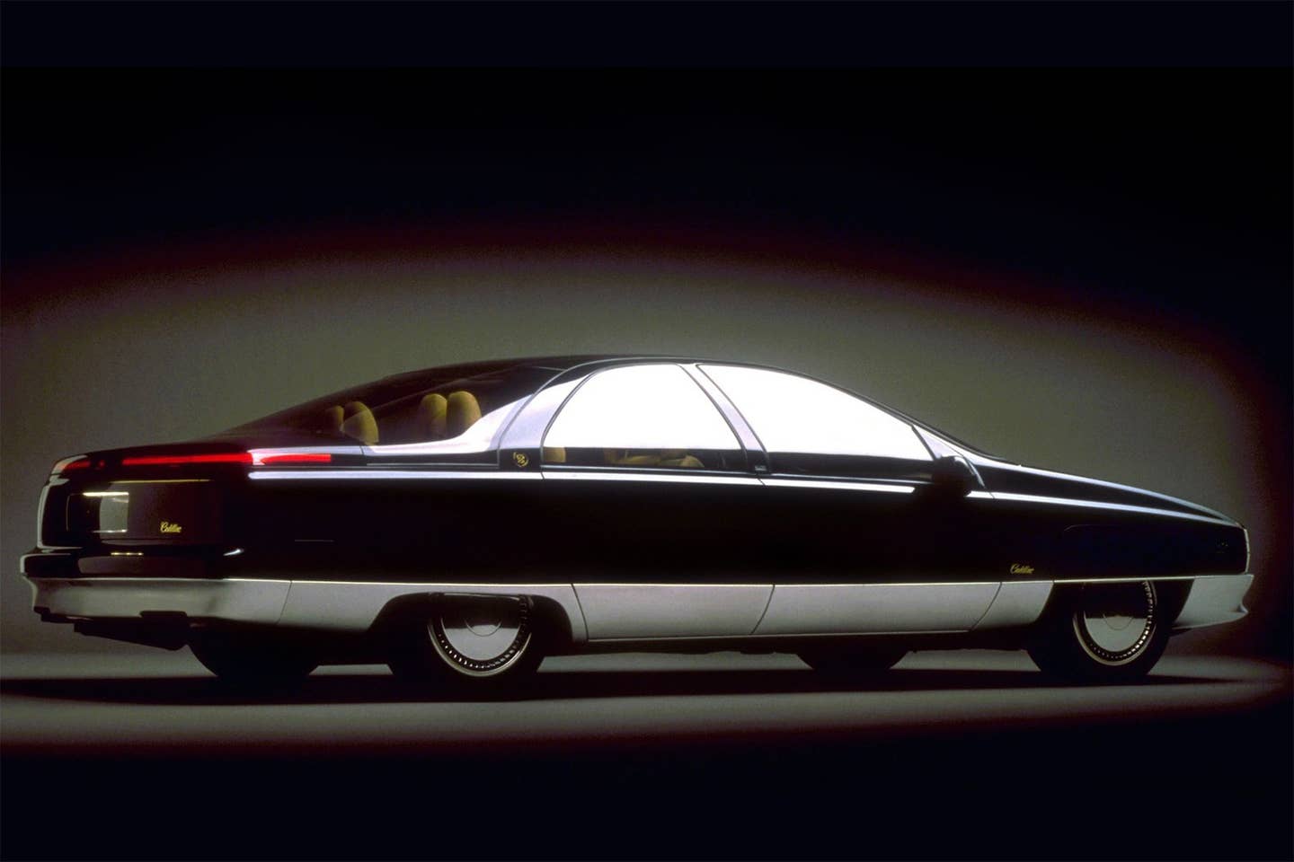Cadillac Voyage 1988 concept