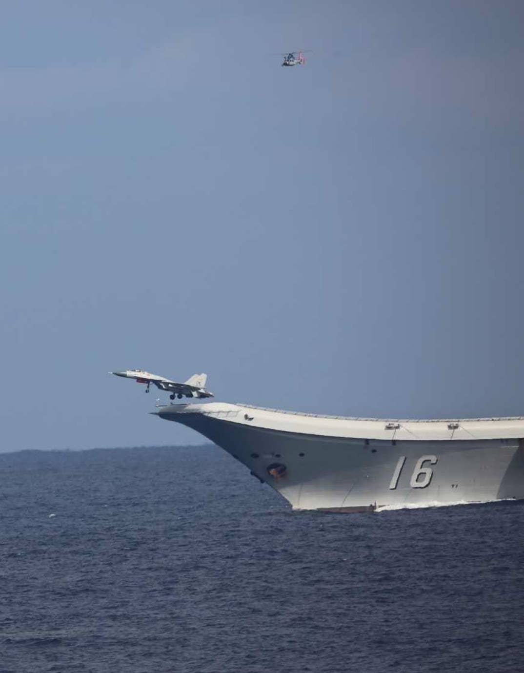 message-editor%2F1640886409169-j-15-z-9-china-carrier.jpg