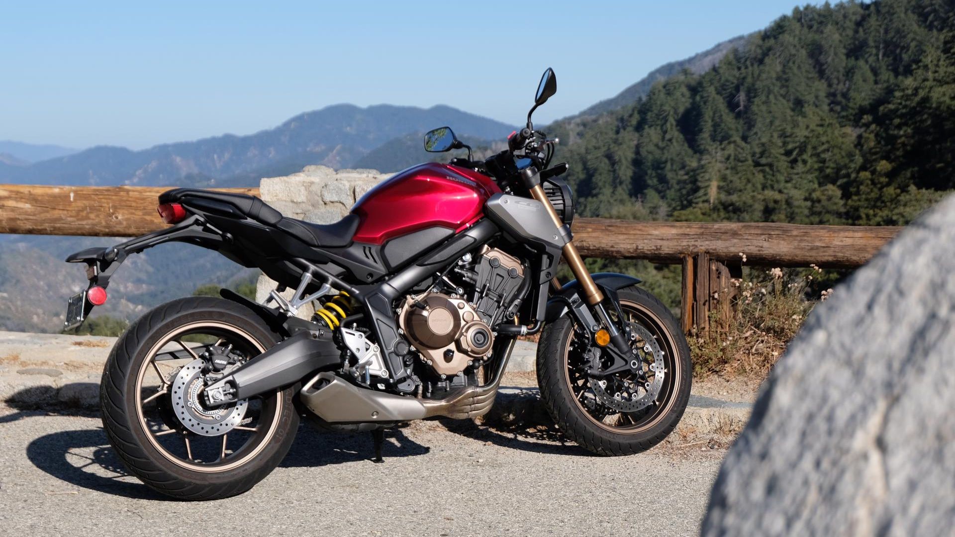 2020 Honda CB650R Review: The Right Salve for These Chaotic Times