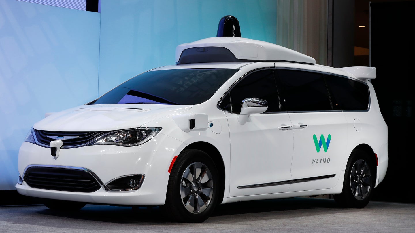 Waymo Self-Driving Cars Are Getting Confused by Rain, Passenger Says