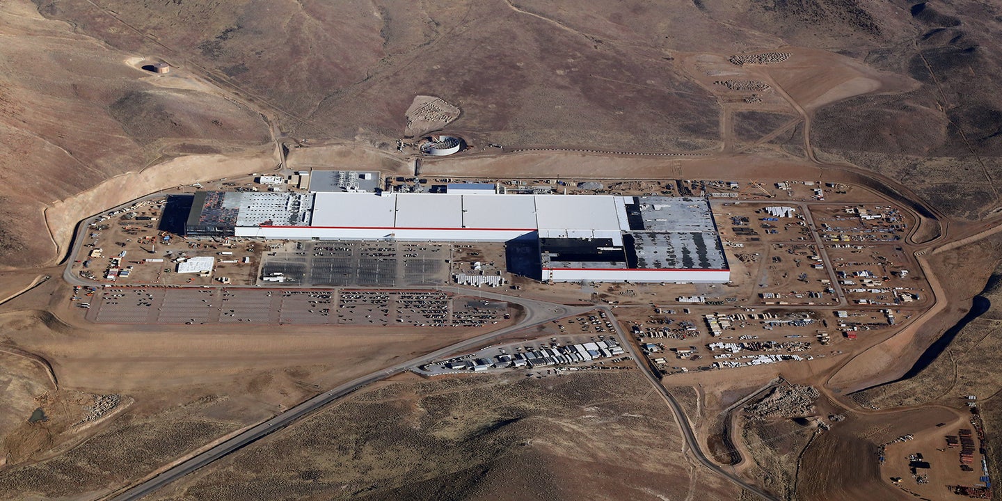Tesla’s Gigafactory to Build Model 3 Motors in Addition to Batteries