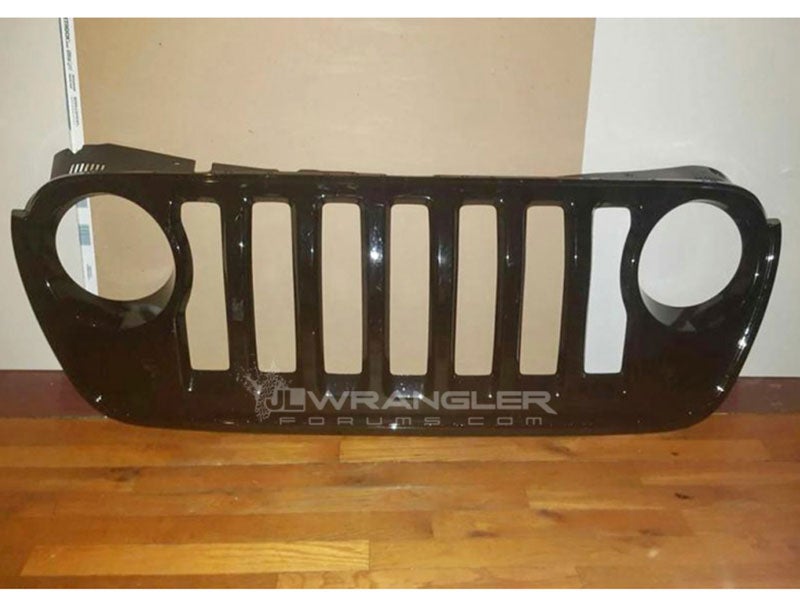 Is This the 2018 Jeep Wrangler&#8217;s Grille?