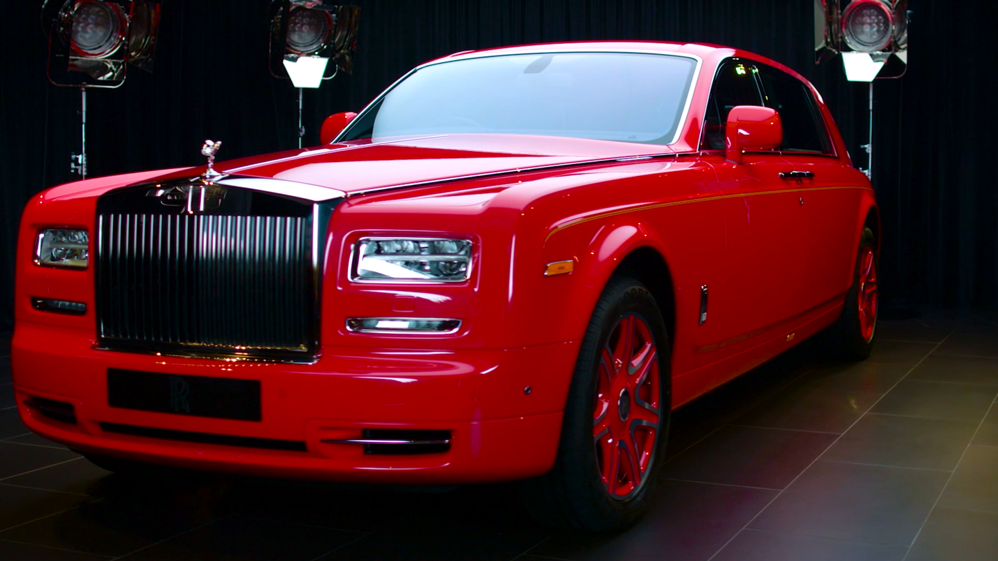 Rolls-Royce Is Giving One Super-Fancy Macau Hotel a Pair of Gold-Infused Phantoms