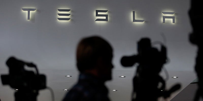 Tesla Continues to Hire Employees Away From Apple