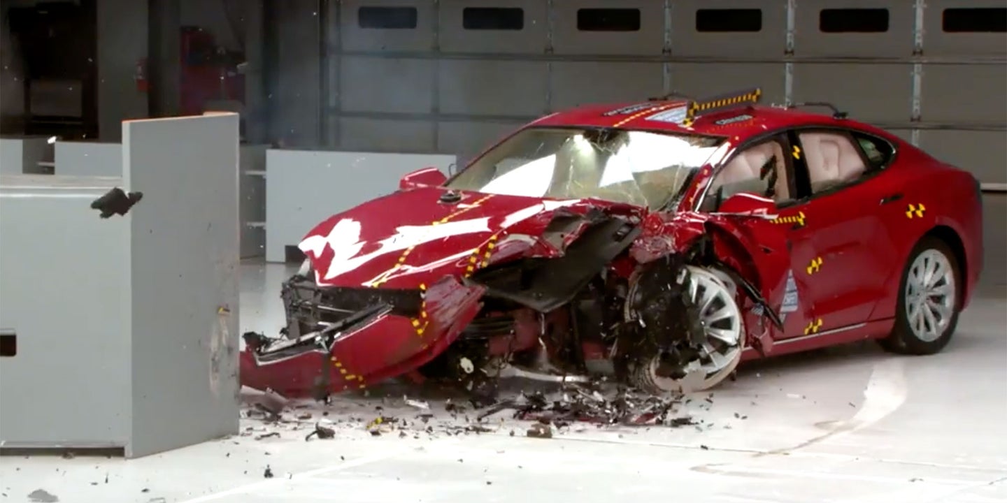 Tesla Model S, BMW i3 Fall Short of IIHS &#8220;Top Safety Pick&#8221; Rating