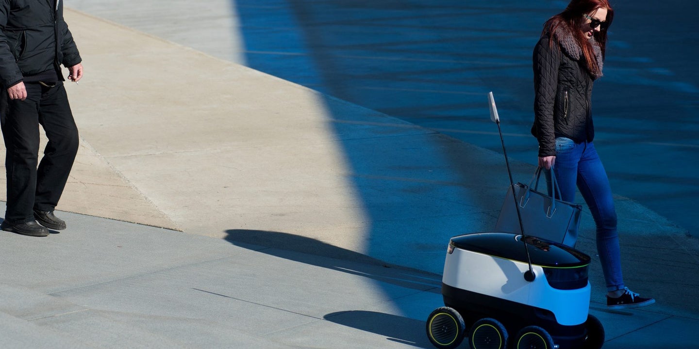 FedEx Sees Robots, Not Drones, As the Next Big Thing in Logistics