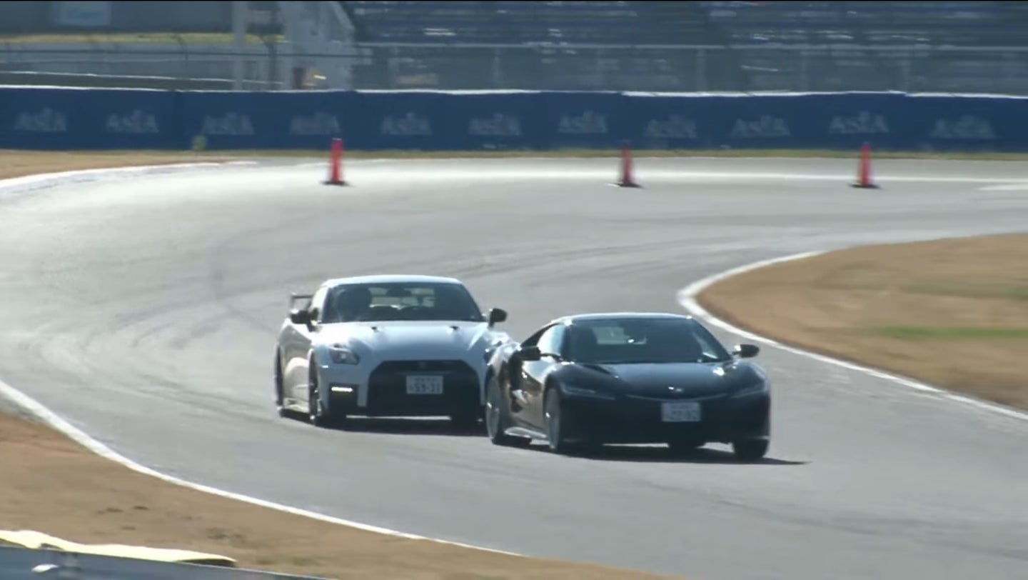 Watch the 2017 NSX Battle the Nissan GT-R NISMO at Tsukuba Circuit