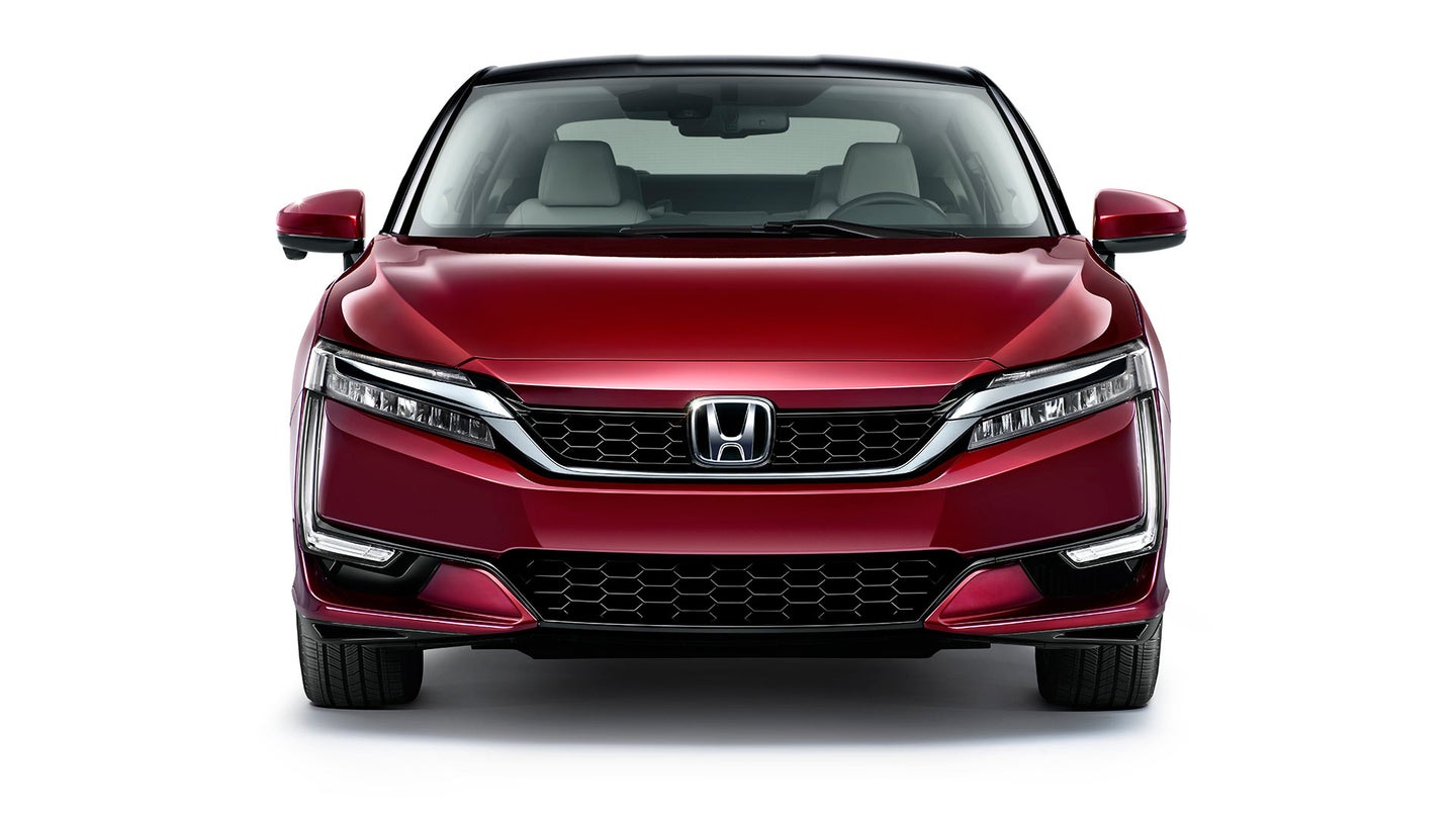 The New Honda Clarity EV Will Only Get 80 Miles of Range