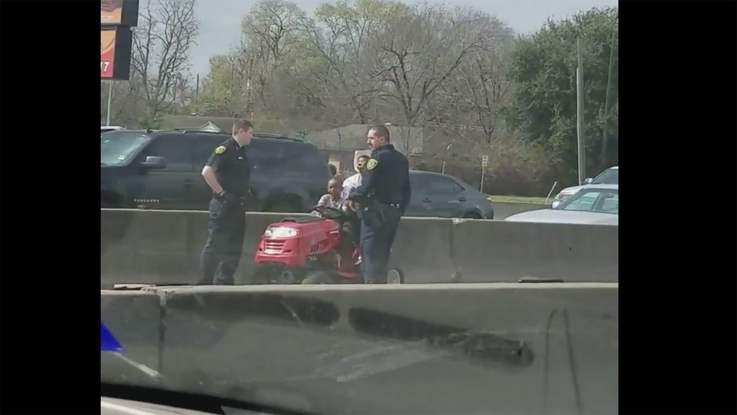 Cops Catch Man Driving Lawnmower on Houston Highway Ahead of Super Bowl