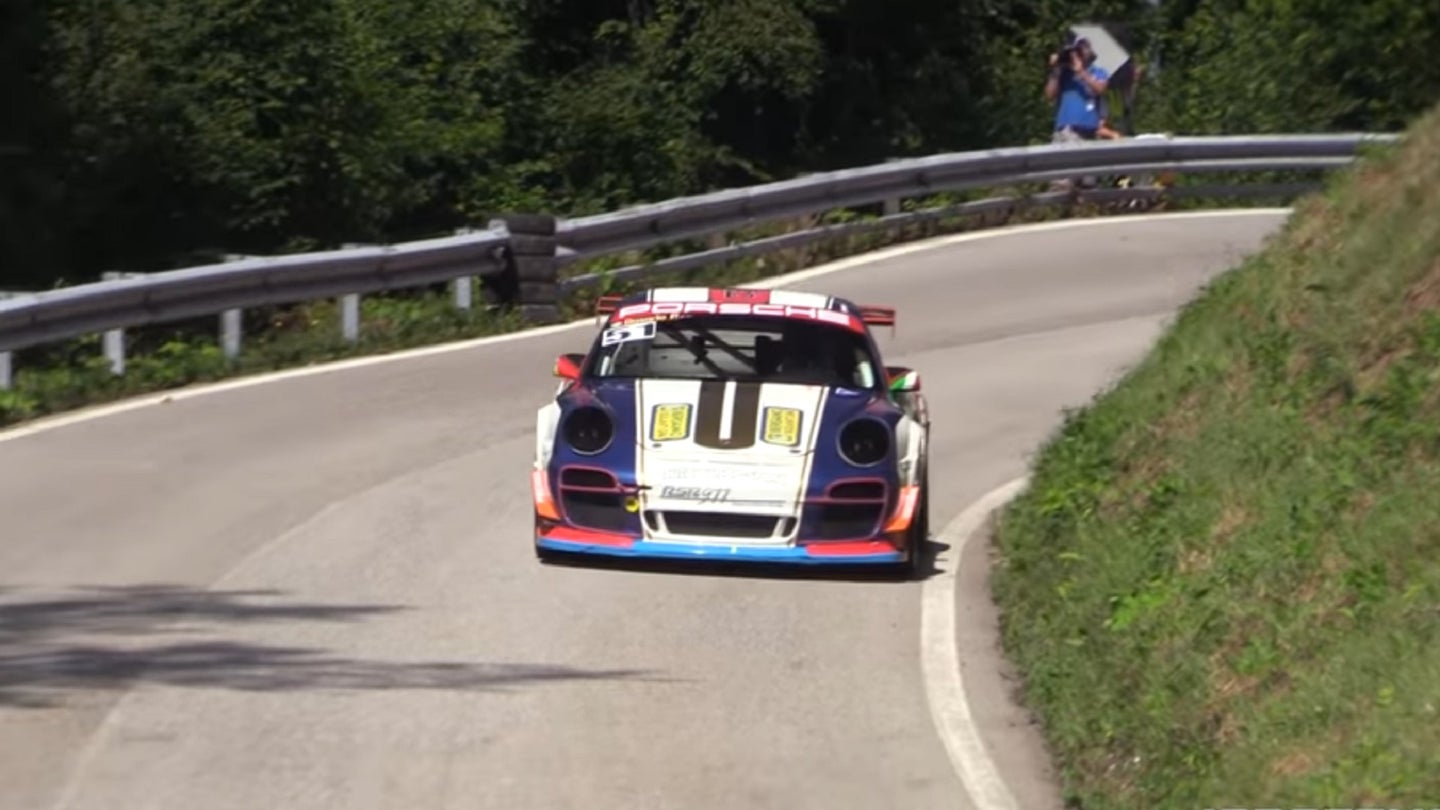 Insanely Loud GT3 Cup Hillclimb Car Goes 10/10ths In Italy