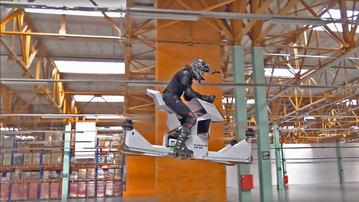 This Working Russian Hoverbike Uses Drone Technology to Fly