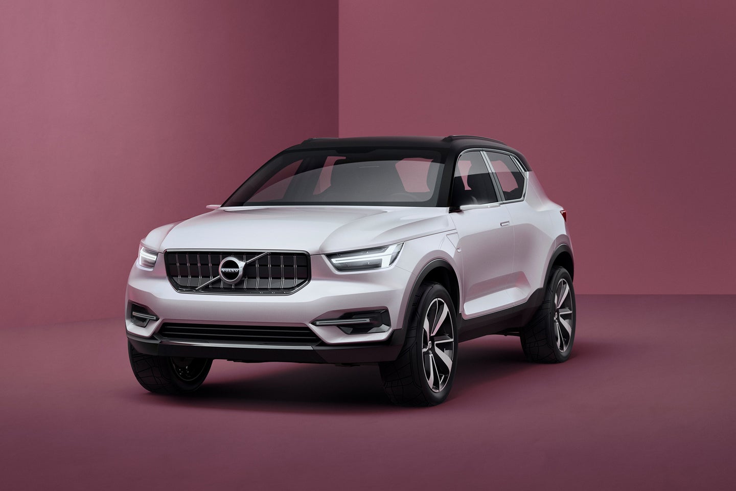 Volvo XC40 Set To Debut Later in 2017