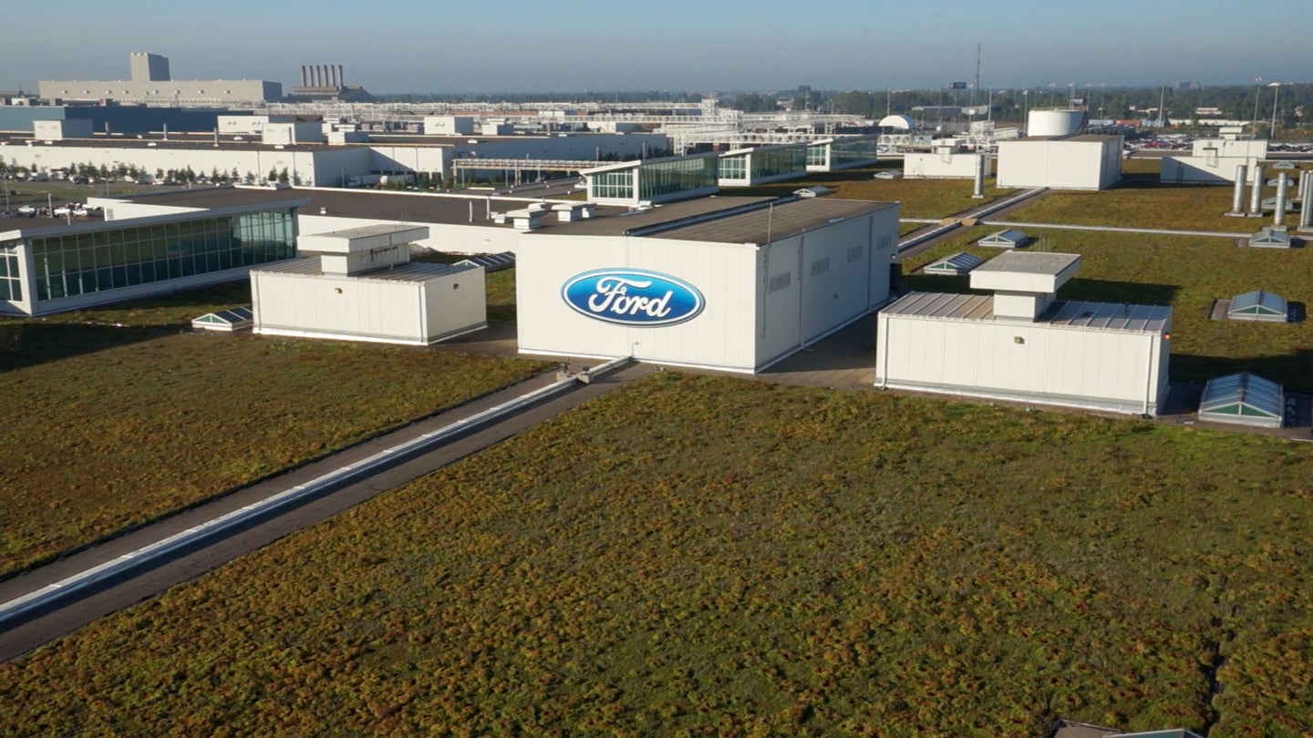 Ford Hires 400 Engineers, Doubles Size of Connectivity Department