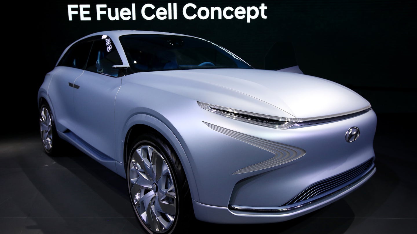Hyundai Doubles Down on Fuel Cell Technology With New SUV