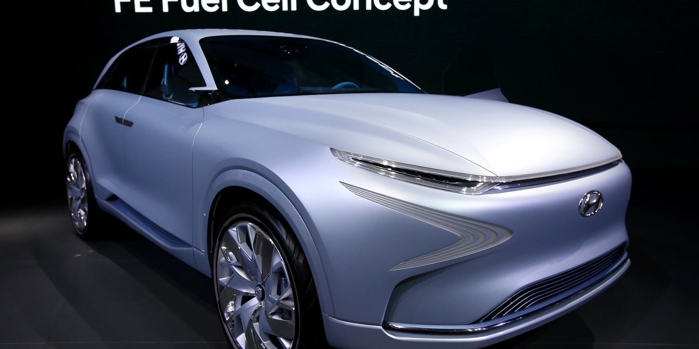 Hyundai Doubles Down on Fuel Cell Technology With New SUV