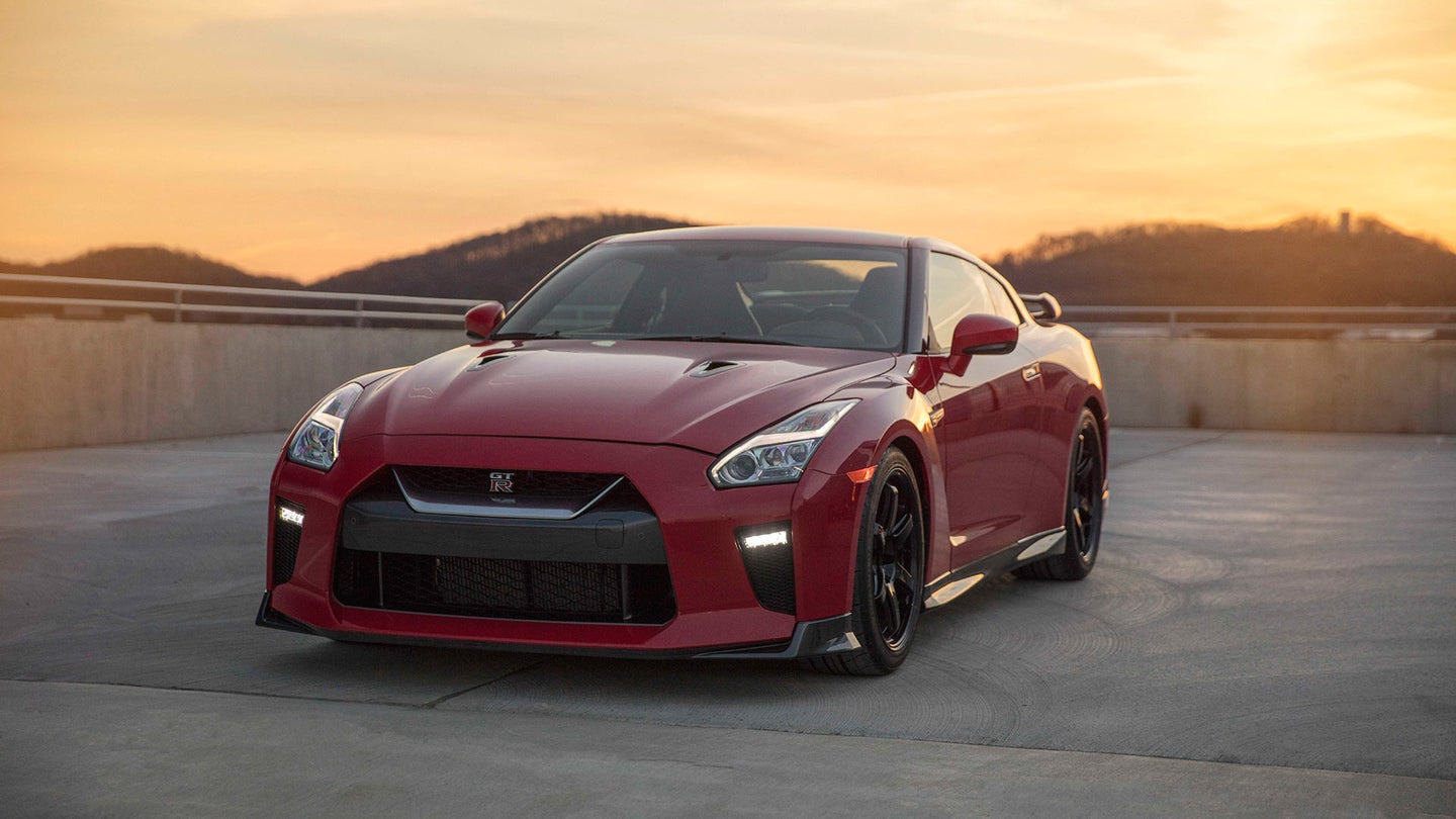 2017 Nissan GT-R Track Edition to Debut at New York Auto Show in April