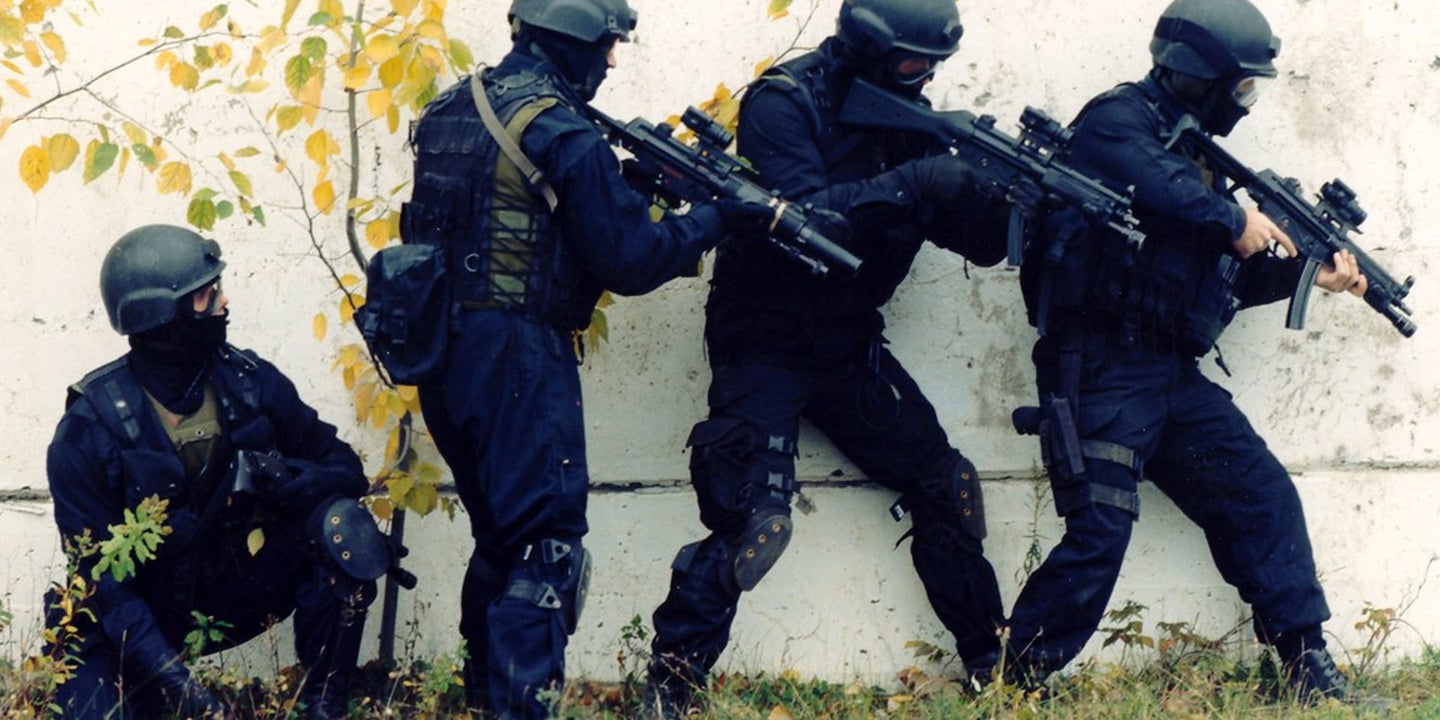 Awesome Photos Show Early Days of Canada&#8217;s Most Elite Special Operators