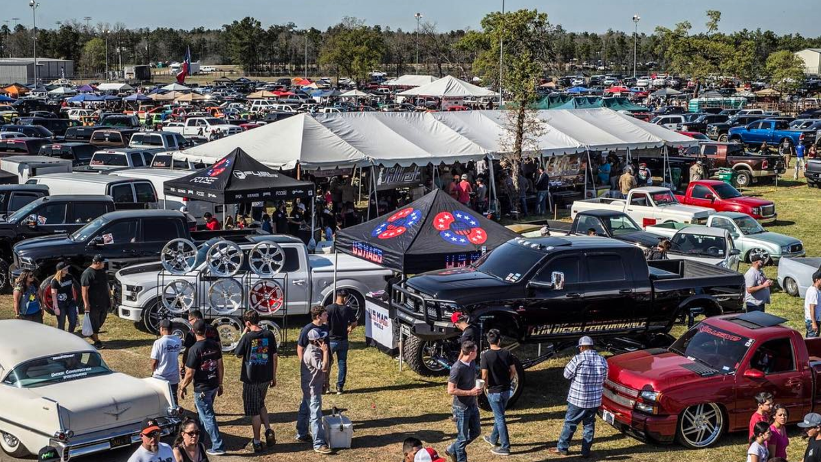 The Top Instagram Pics & Videos from Lone Star Throwdown 2017