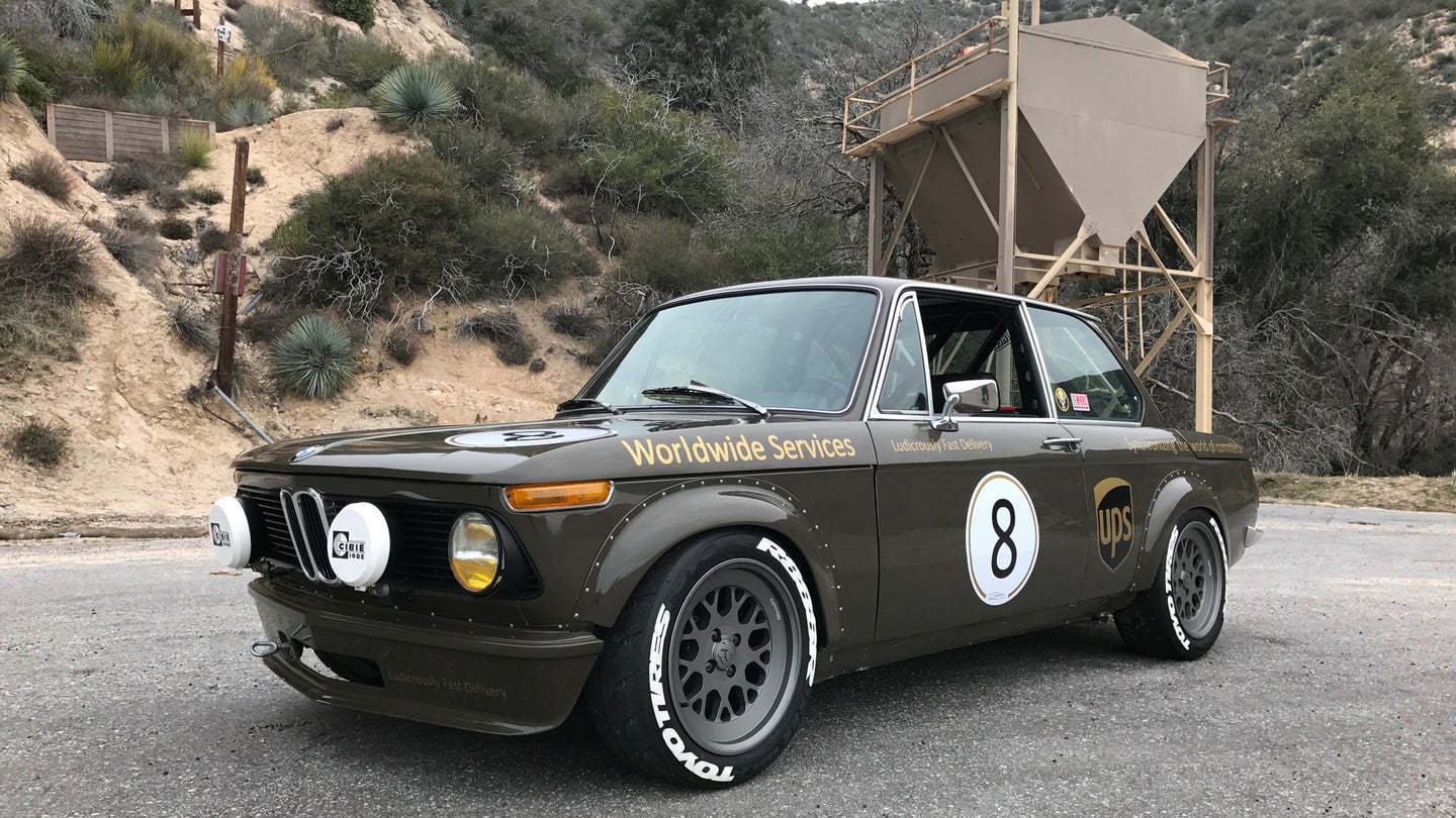 Someone Buy This Beautifully Modded 1974 BMW 2002