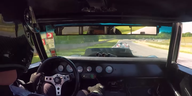 Feel The Brutality of Vintage Racing In This ’69 Corvette Onboard Film