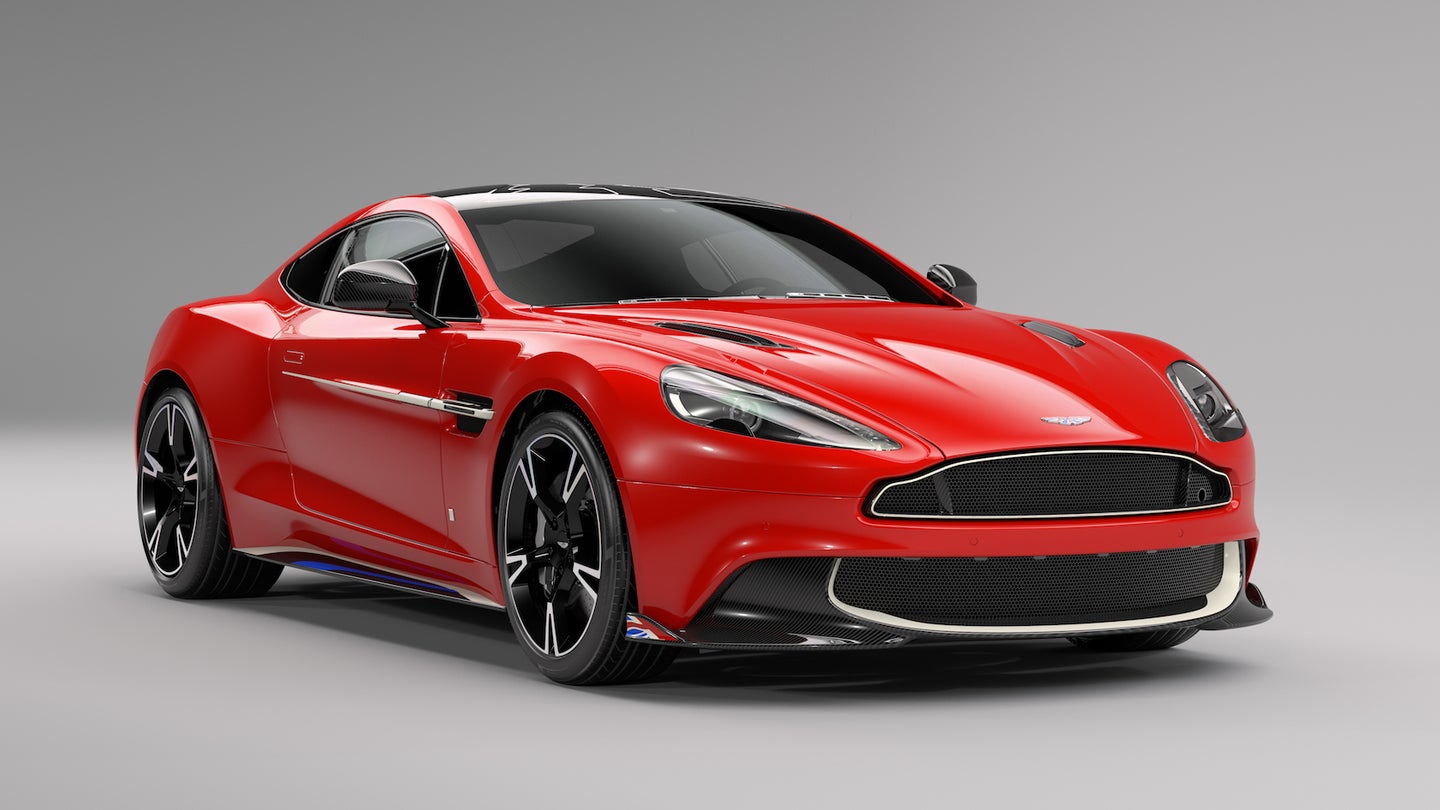 Aston Martin Vanquish S Red Arrows Edition Is an Homage to RAF Acrobats