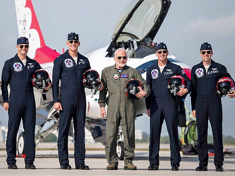 Buzz Aldrin Blasts Off With The USAF Thunderbirds For A Record Flight