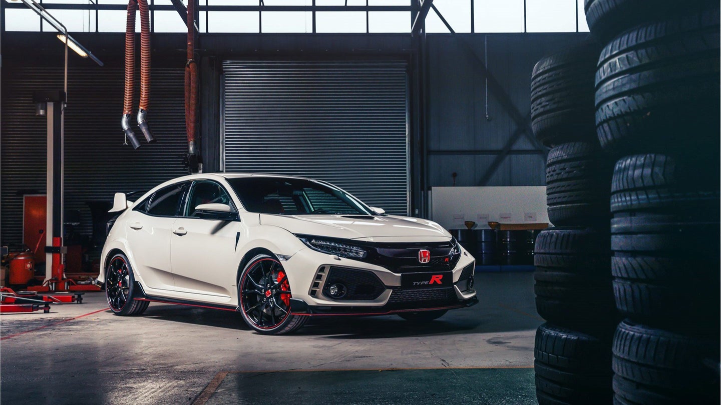 Honda Civic Type R Starting at $40,107 in the UK, Available in July