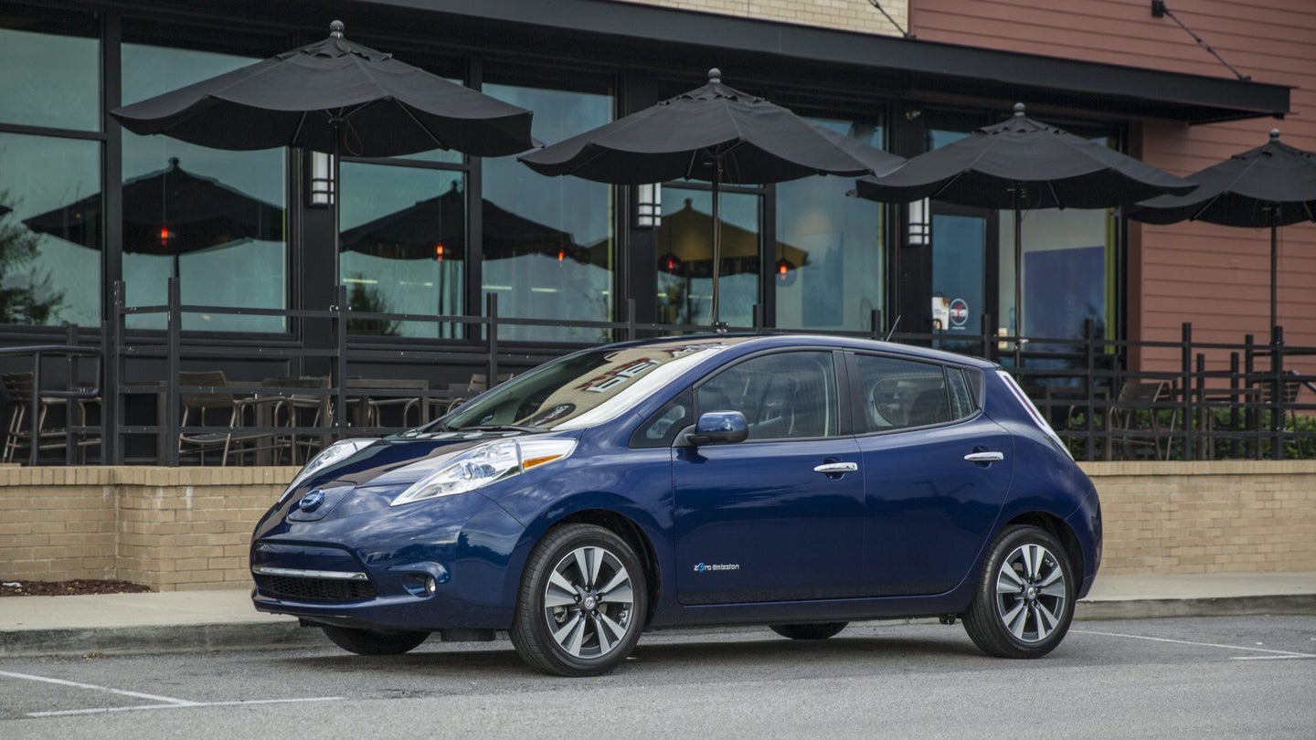 For the 2016 model year, LEAF adds a number of significant enhancements – beginning with a new 30 kWh battery for LEAF SV and LEAF SL models that delivers an EPA-estimated driving range of 107 miles* on a fully charged battery. The range of a LEAF S model is 84 miles, giving buyers a choice in affordability and range.